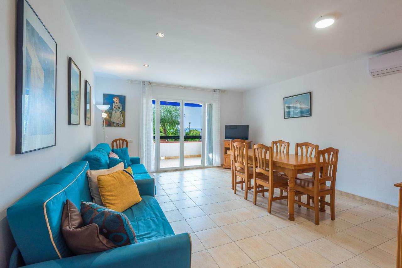 Calipso Tamarit Villa ตาร์ราโกนา ภายนอก รูปภาพ